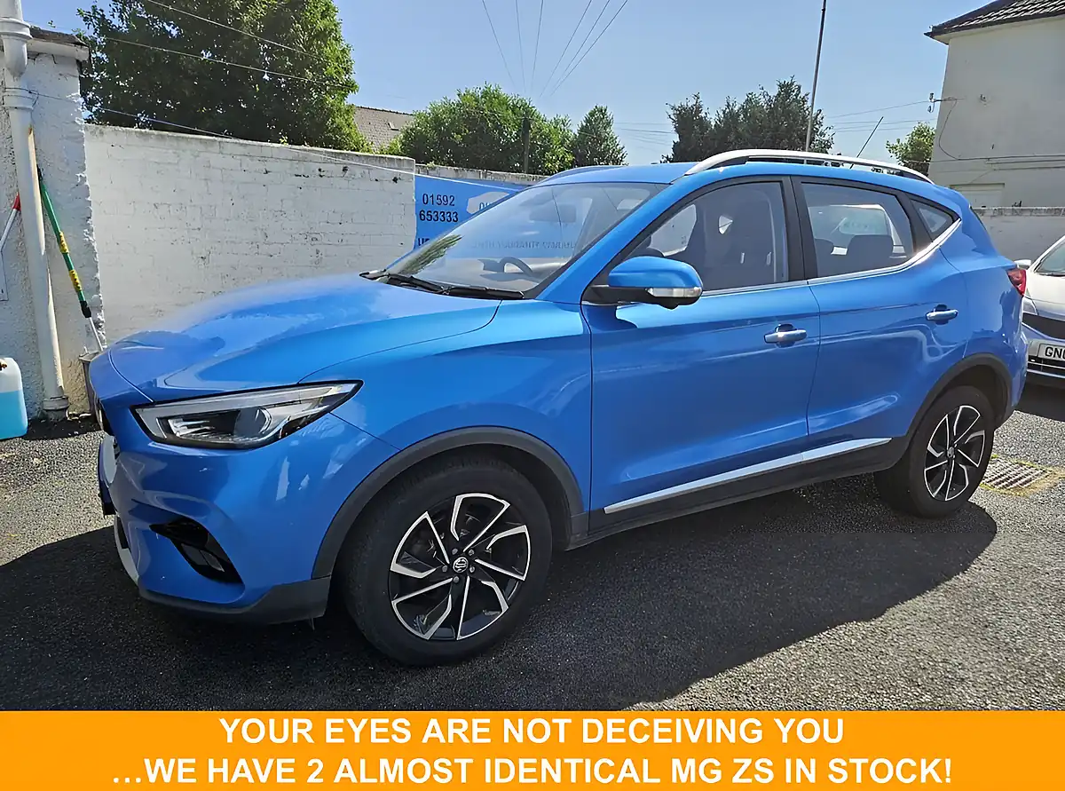 Used 2022 MG MG Zs Exclusive Blue - Front View