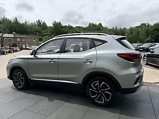 Used 2022 MG MG Zs Exclusive Silver - Interior and Exterior details 12