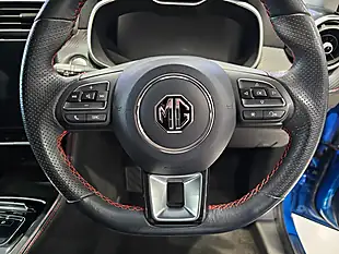 Used 2022 MG MG Zs Se Battersea Blue - Interior and Exterior details 11