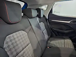Used 2022 MG MG Zs Se Battersea Blue - Interior and Exterior details 15