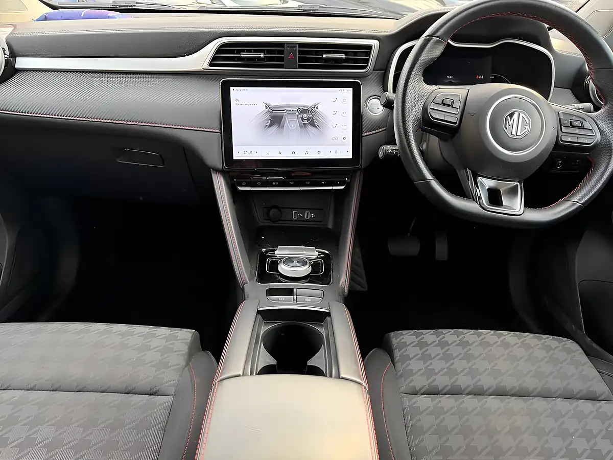 Used 2022 MG MG Zs Se Black - Interior and Exterior details 10