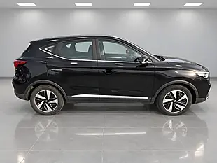 Used 2022 MG MG Zs Se Black - Interior and Exterior details 7