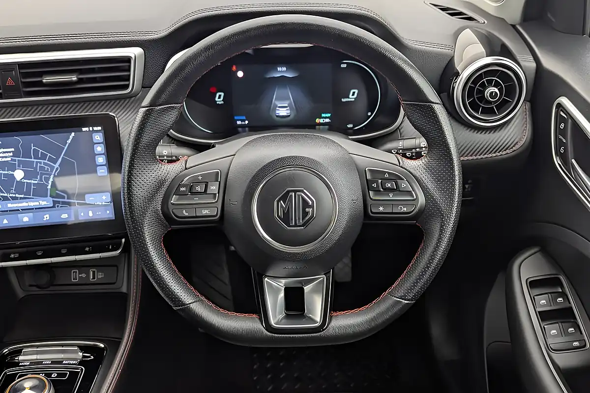 Used 2022 MG MG Zs Se Blue - Interior and Exterior details 14