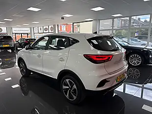 Used 2022 MG MG Zs Se White - Interior and Exterior details 12