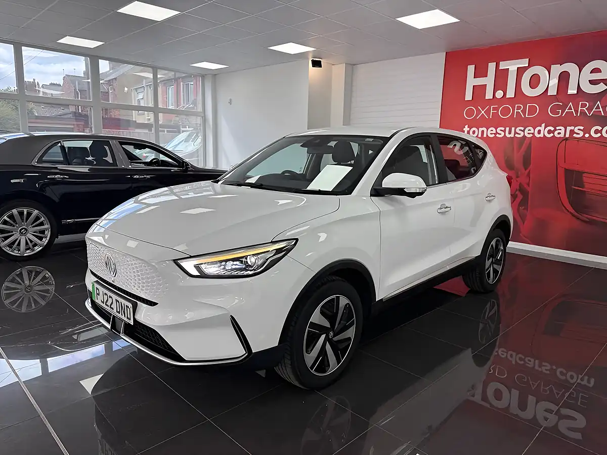 Used 2022 MG MG Zs Se White - Interior and Exterior details 18