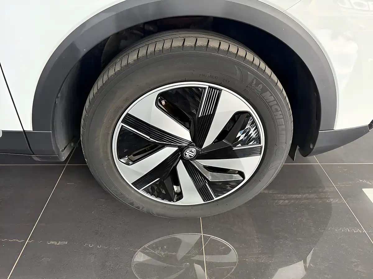 Used 2022 MG MG Zs Se White - Interior and Exterior details 20