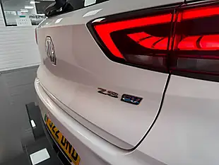 Used 2022 MG MG Zs Se White - Interior and Exterior details 8