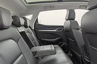 Used 2022 MG MG Zs Trophy Red - Interior and Exterior details 14