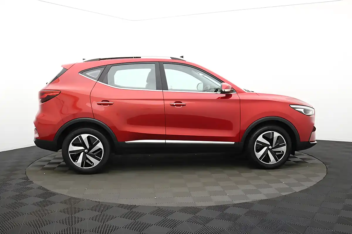 Used 2022 MG MG Zs Trophy Red - Interior and Exterior details 2