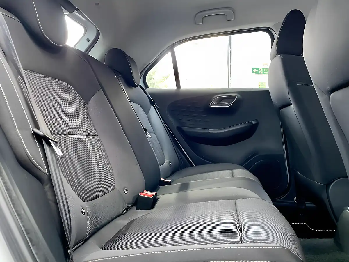 Used 2022 MG MG3 Excite White - Interior and Exterior details 8