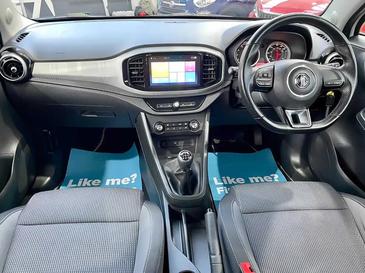 Used 2022 MG MG3 Excite White - Interior and Exterior details 9