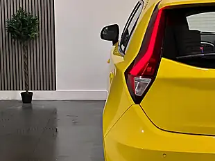 Used 2022 MG MG3 Excite Yellow - Interior and Exterior details 19