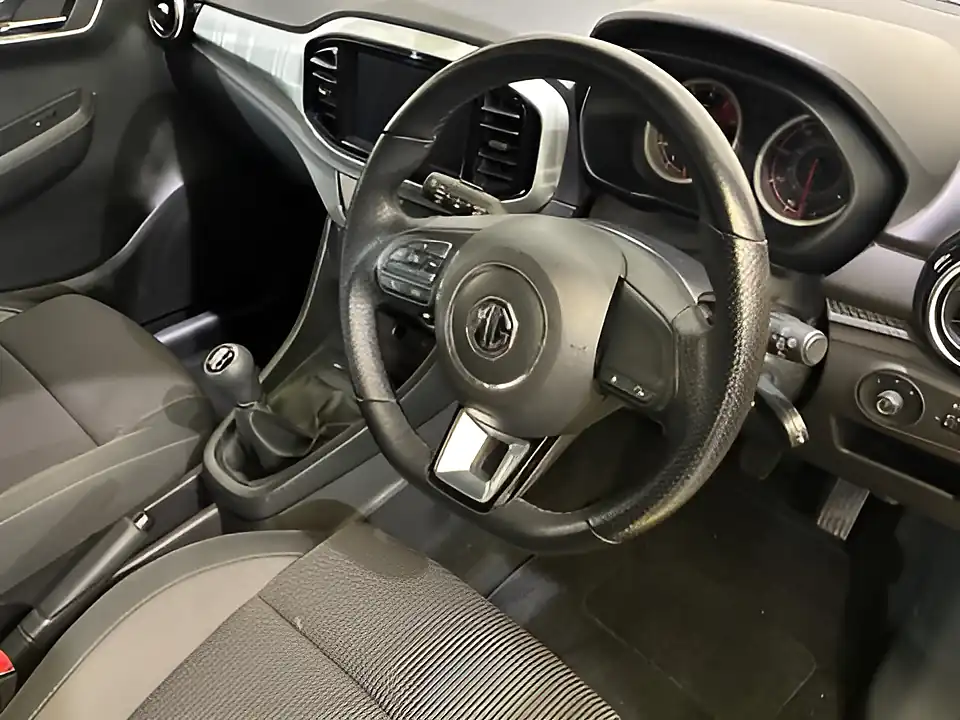 Used 2022 MG MG3 Excite Yellow - Interior and Exterior details 3
