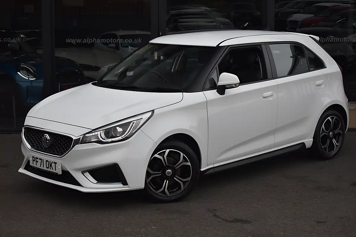Used 2022 MG MG3 Exclusive Nav Arctic White - Interior and Exterior details 4