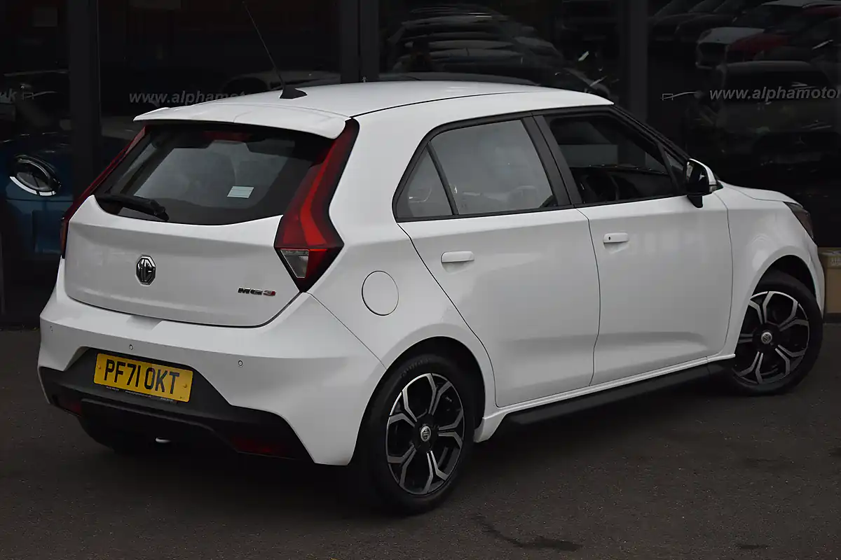 Used 2022 MG MG3 Exclusive Nav Arctic White - Interior and Exterior details 5