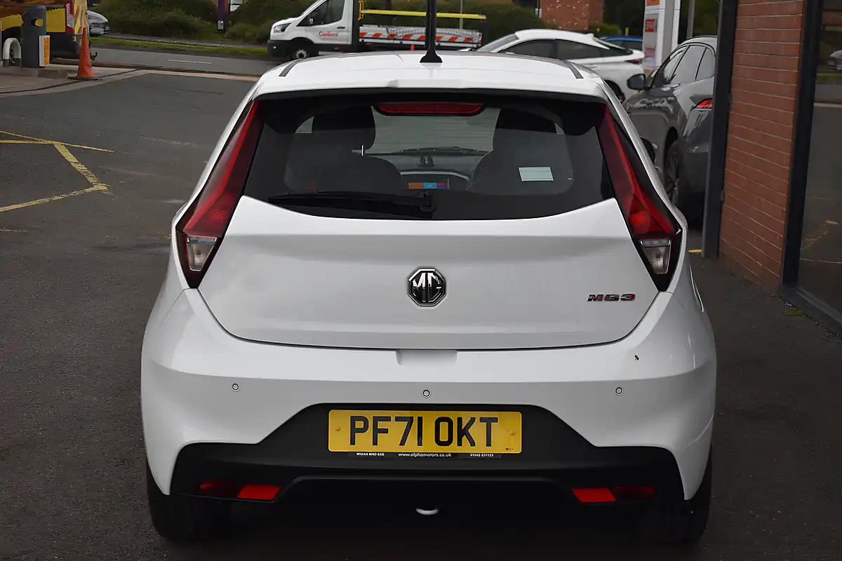 Used 2022 MG MG3 Exclusive Nav Arctic White - Interior and Exterior details 6