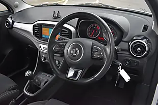 Used 2022 MG MG3 Exclusive Nav Arctic White - Interior and Exterior details 8