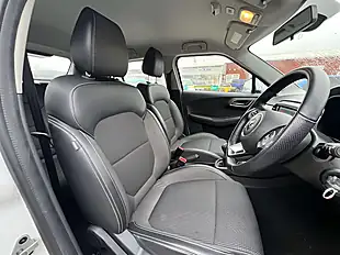 Used 2022 MG MG3 Exclusive Nav Arctic White - Interior and Exterior details 17
