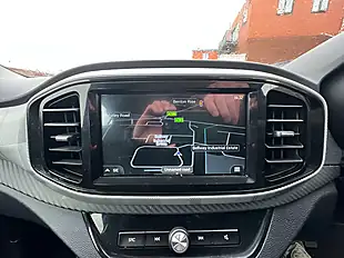 Used 2022 MG MG3 Exclusive Nav Arctic White - Interior and Exterior details 8