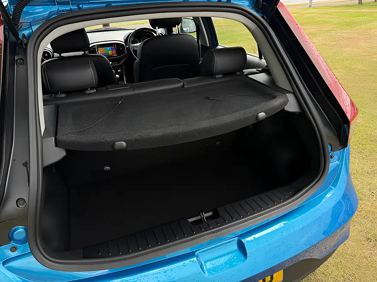 Used 2022 MG MG3 Exclusive Nav Blue - Interior and Exterior details 12