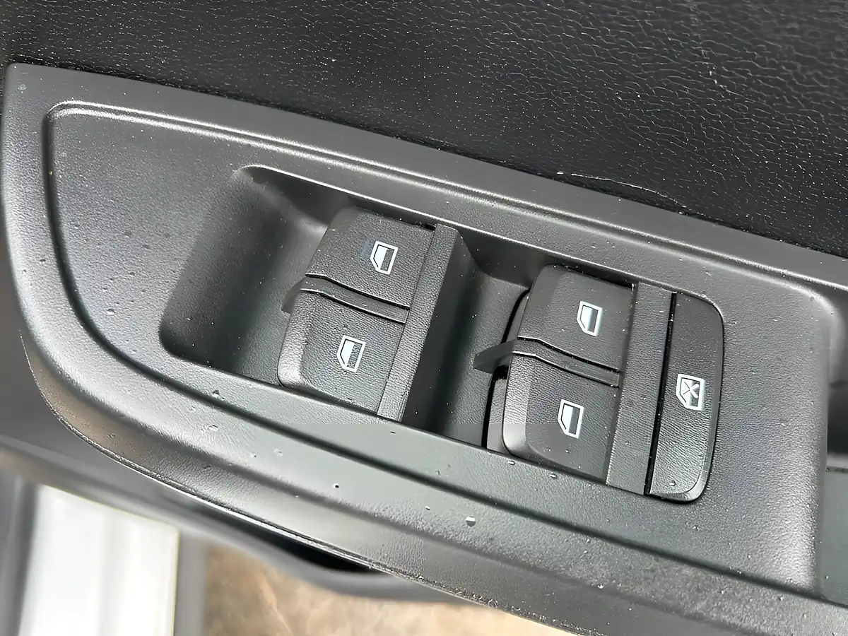 Used 2022 MG MG3 Exclusive Nav White - Interior and Exterior details 17