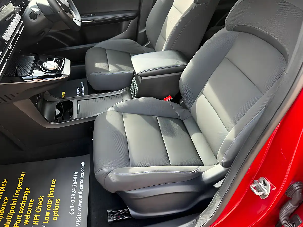 Used 2022 MG MG4 Se Red - Interior and Exterior details 19