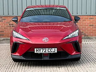 Used 2022 MG MG4 Se Red - Interior and Exterior details 8