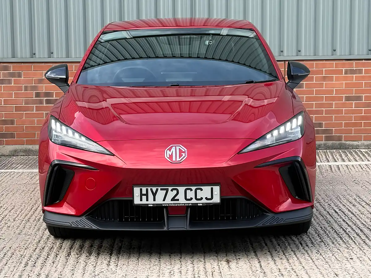Used 2022 MG MG4 Se Red - Interior and Exterior details 8