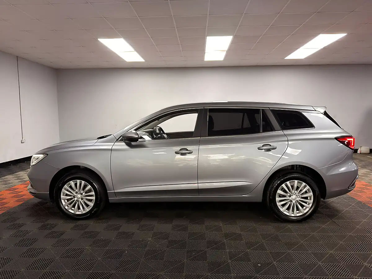 Used 2022 MG Mg5 Excite Long Range Westminster Silver - Interior and Exterior details 9