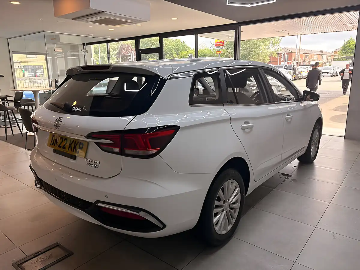 Used 2022 MG MG5 Excite Long Range White - Interior and Exterior details 3