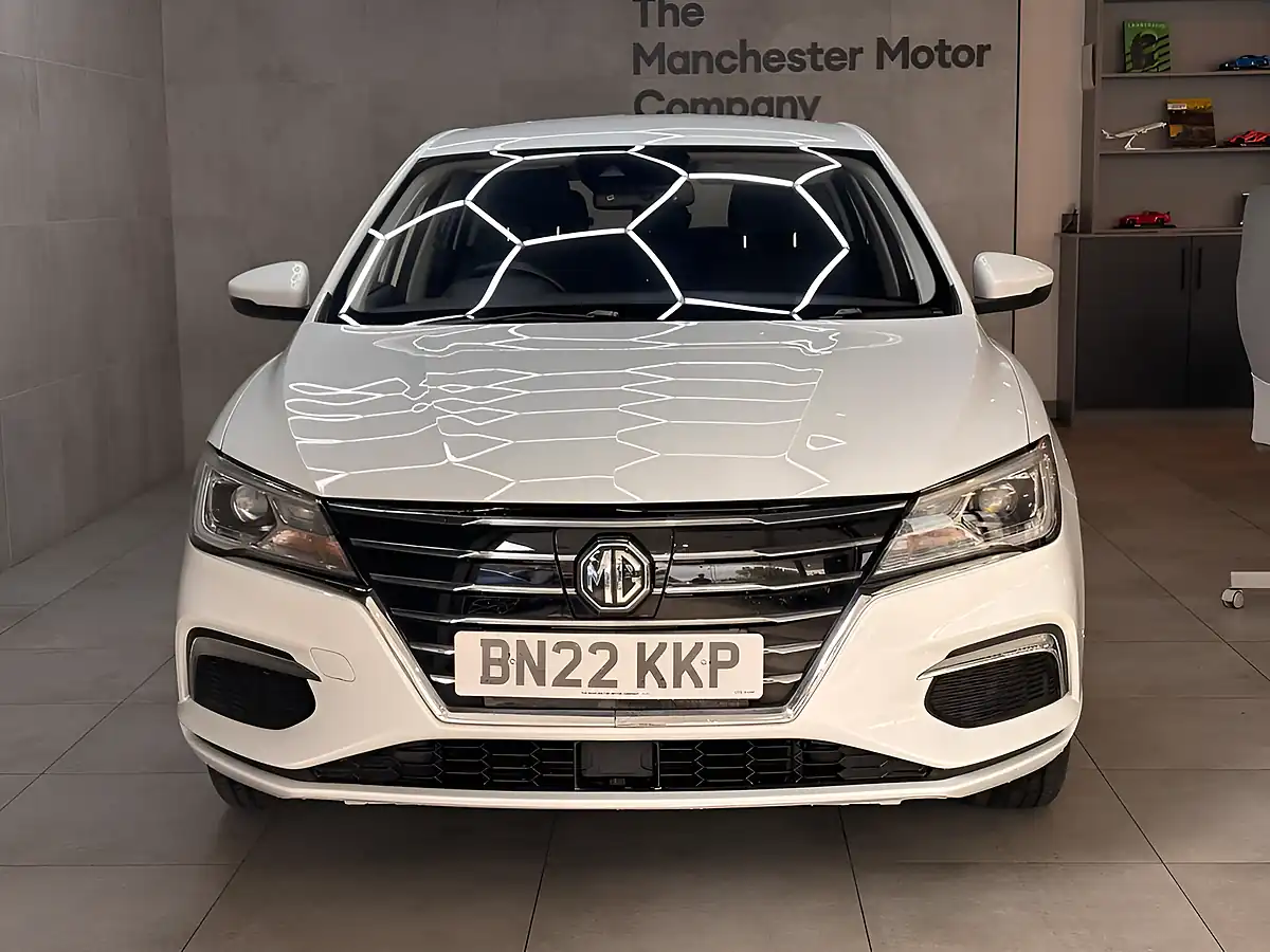 Used 2022 MG MG5 Excite Long Range White - Interior and Exterior details 4