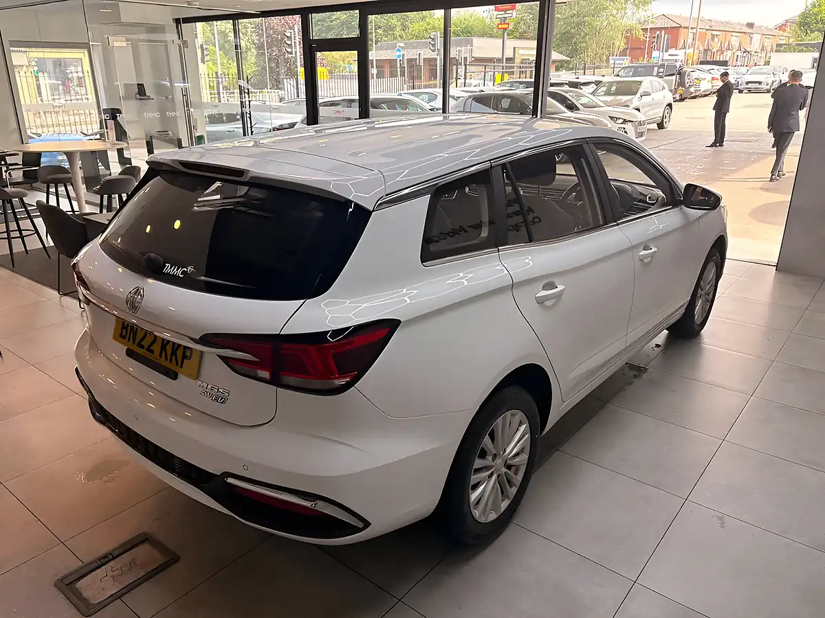 Used 2022 MG MG5 Excite Long Range White - Interior and Exterior details 9