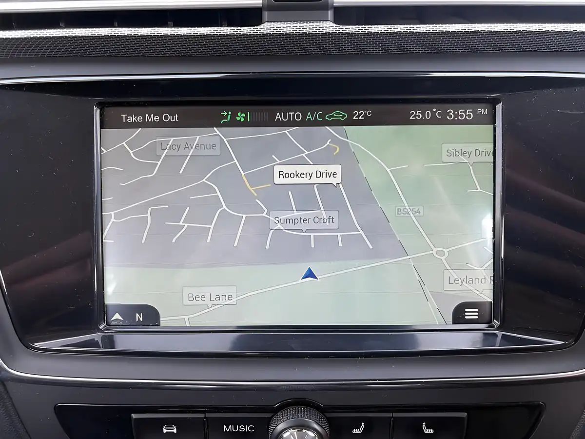 Used 2022 MG MG5 Exclusive Long Range Black - Interior and Exterior details 12