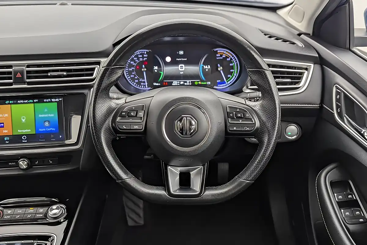 Used 2022 MG MG5 Exclusive Long Range Blue - Interior and Exterior details 14