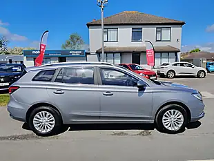Used 2022 MG MG5 Exclusive Long Range Silver - Interior and Exterior details 8
