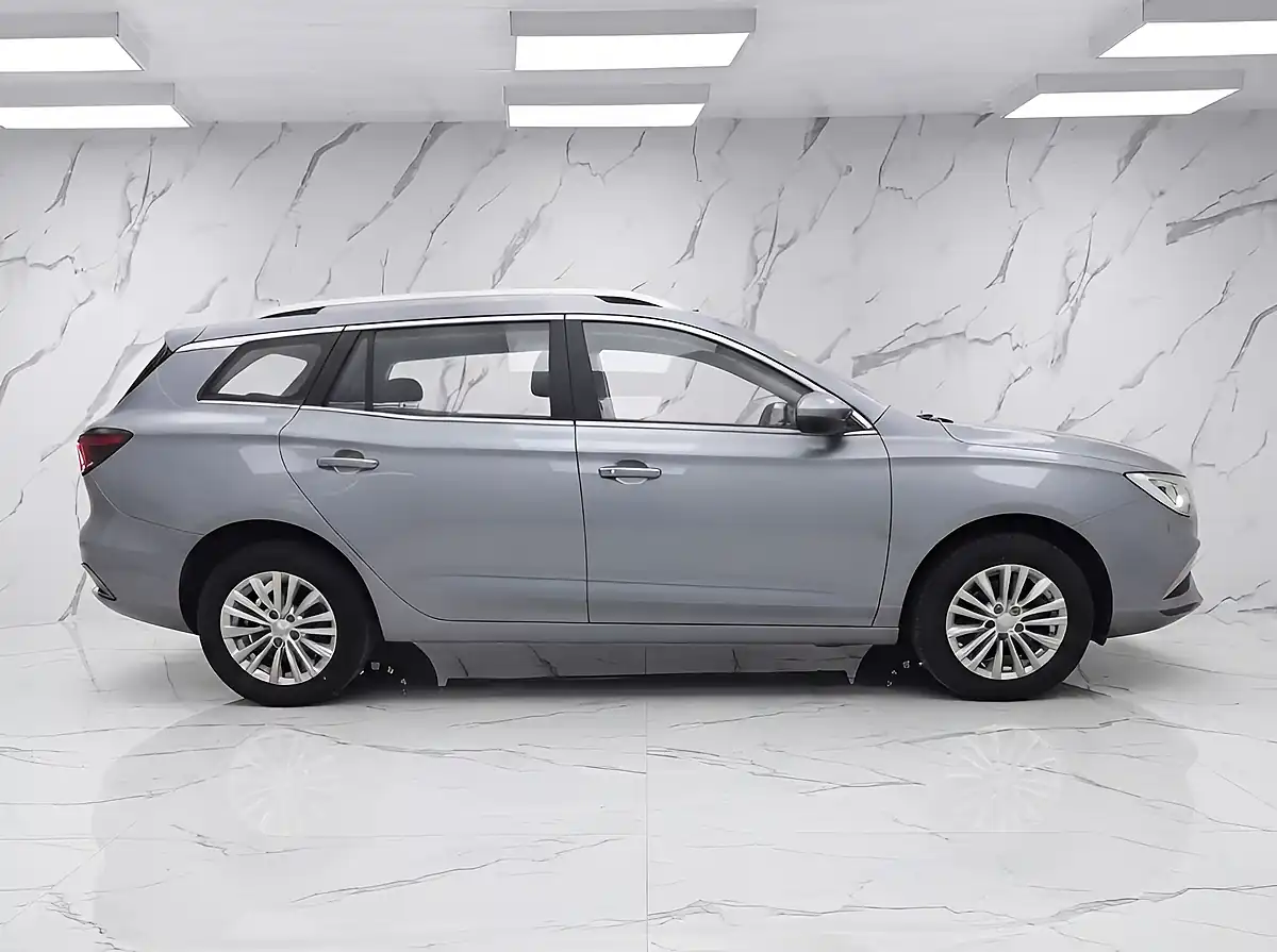 Used 2022 MG MG5 Exclusive Silver - Interior and Exterior details 7
