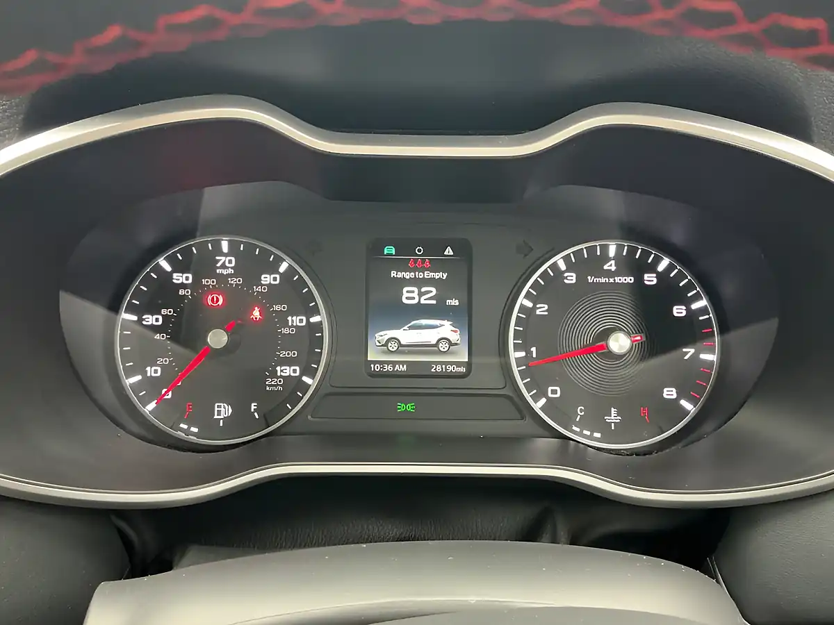 Used 2022 MG Zs Excite Arctic White - Interior and Exterior details 15