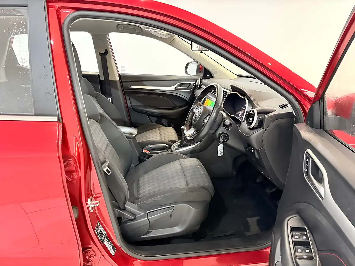 Used 2022 MG Zs Excite Red - Interior and Exterior details 11