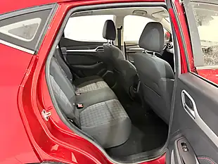 Used 2022 MG Zs Excite Red - Interior and Exterior details 12
