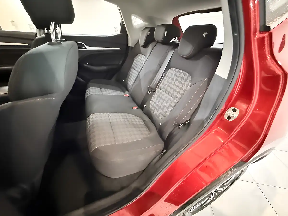 Used 2022 MG Zs Excite Red - Interior and Exterior details 15