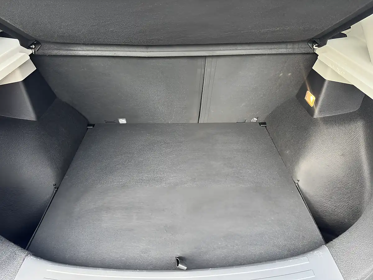 Used 2022 MG Zs Exclusive Black - Interior and Exterior details 10