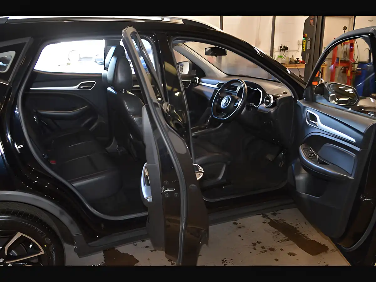 Used 2022 MG ZS Exclusive Black Pearl - Interior and Exterior details 14
