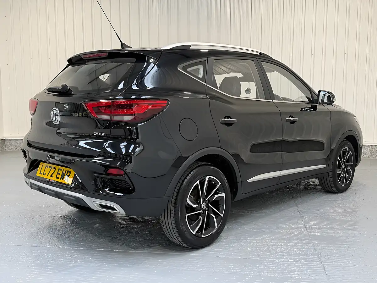 Used 2022 MG Zs Exclusive Black Pearl - Interior and Exterior details 7
