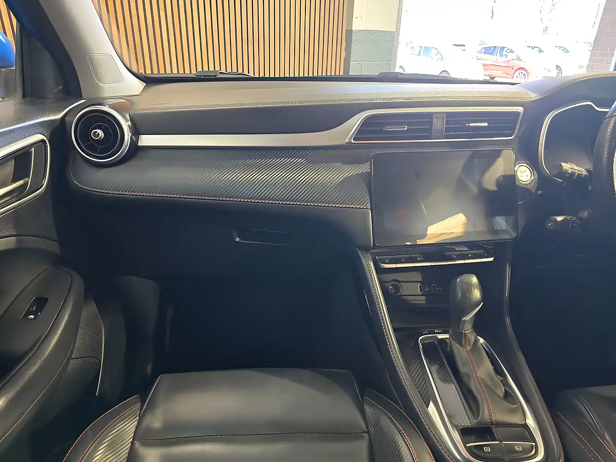 Used 2022 MG Zs Exclusive Blue - Interior and Exterior details 11