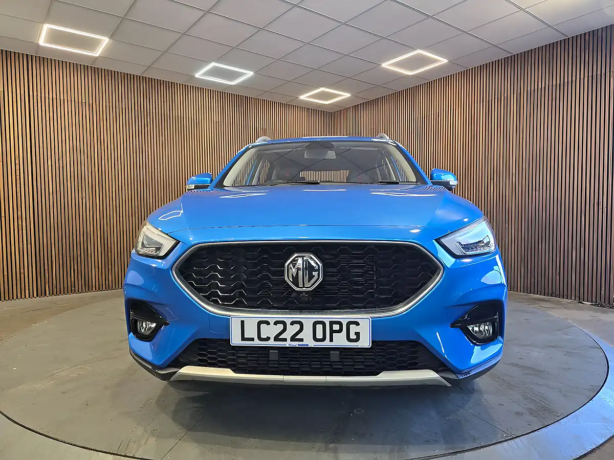Used 2022 MG Zs Exclusive Blue - Interior and Exterior details 2