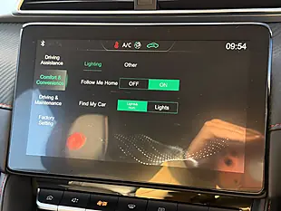 Used 2022 MG ZS Exclusive Orange - Interior and Exterior details 10