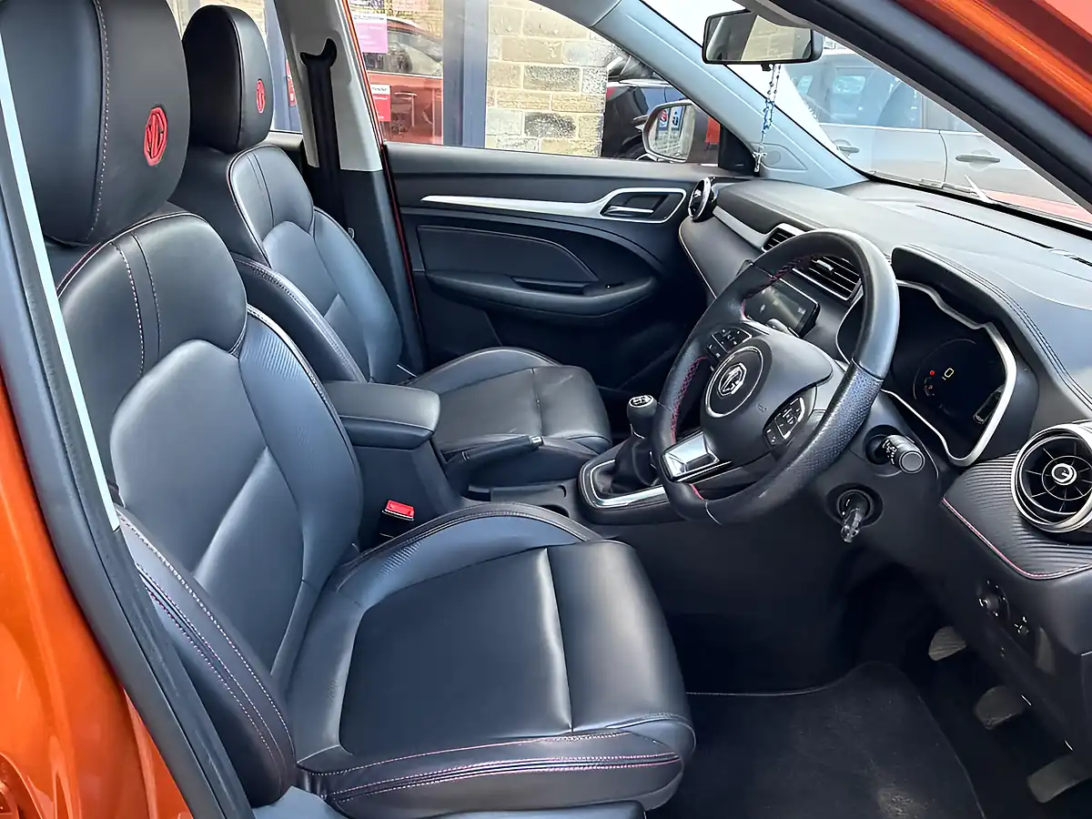 Used 2022 MG ZS Exclusive Orange - Interior and Exterior details 15
