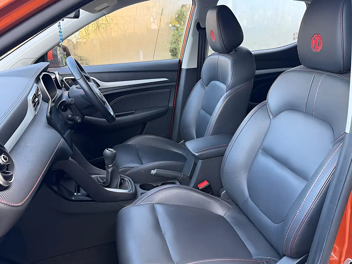 Used 2022 MG ZS Exclusive Orange - Interior and Exterior details 9