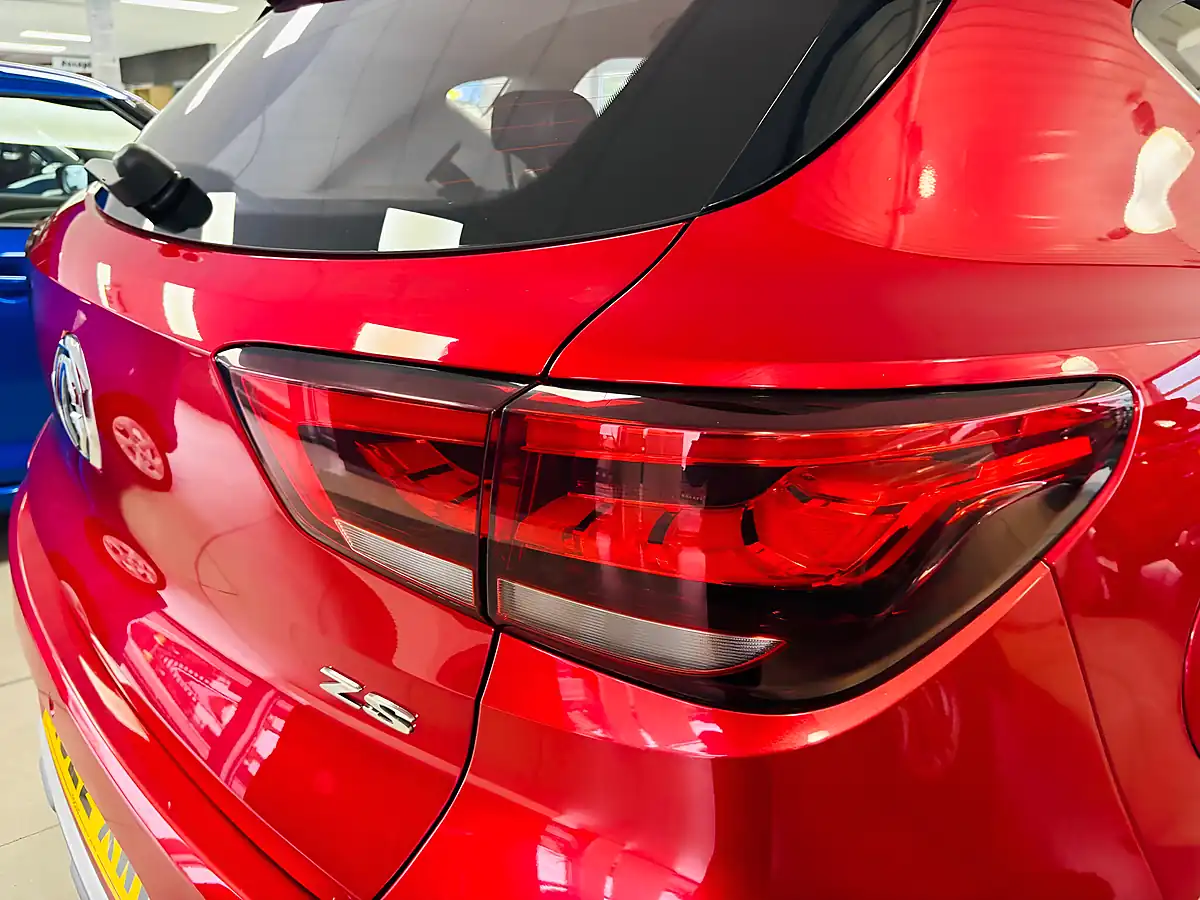 Used 2022 MG Zs Exclusive Red - Interior and Exterior details 13