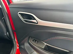 Used 2022 MG Zs Exclusive Red - Interior and Exterior details 14